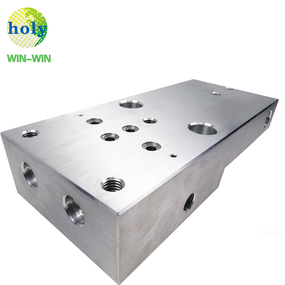 Professionelle benutzerdefinierte Metall-CNC-Bearbeitung Aluminium 6061 Teile mit gebürstetem